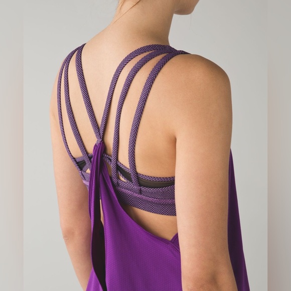 Lululemon Nouveau Limits Tank
Tender Violet - Picture 5 of 6